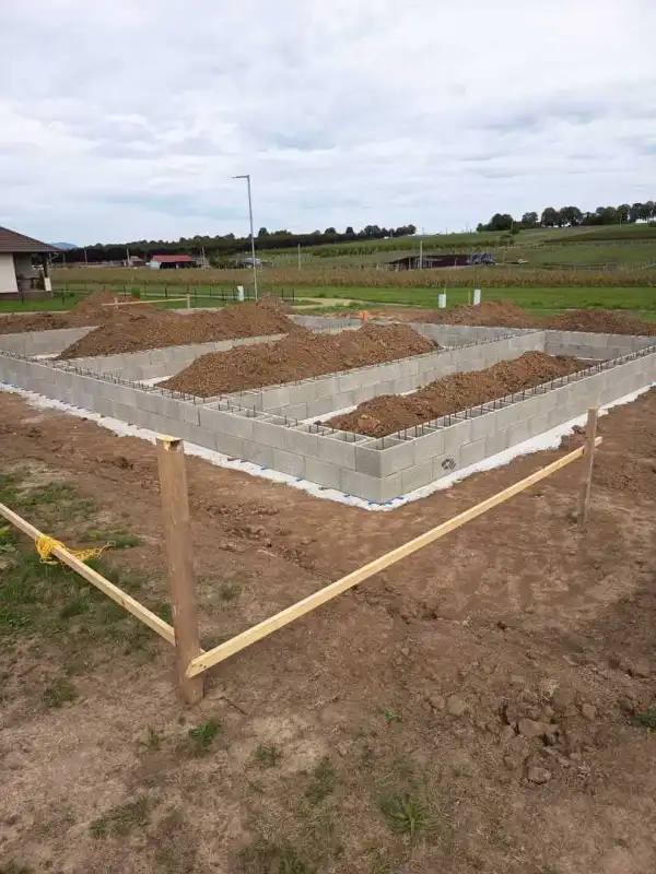 Eladó családi ház, Berkenye 4 szoba 114 m² 121.5 M Ft