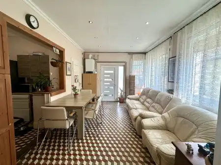 Eladó családi ház, Fót 4 szoba 90 m² 94.9 M Ft