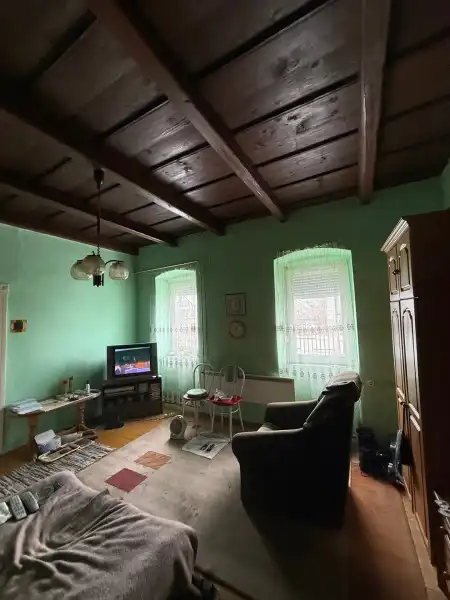 Eladó családi ház, Nyírbogdány 2 szoba 85 m² 9.6 M Ft