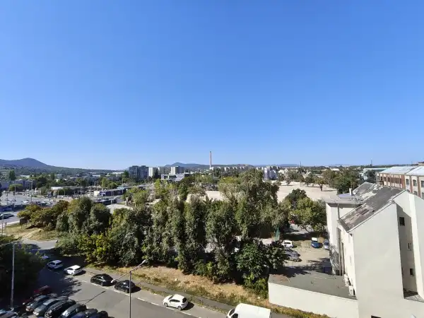 Eladó panellakás, Budapest, III. kerület 2 szoba 48 m² 71.5 M Ft