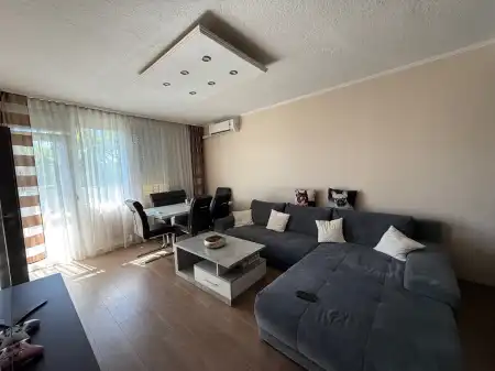 Eladó panellakás, Nyíregyháza 2 szoba 68 m² 46.9 M Ft