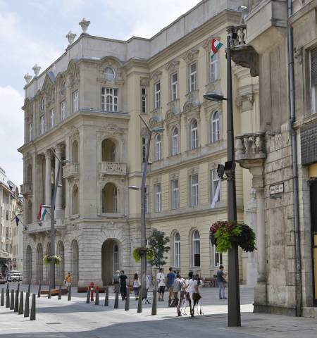 eladó téglalakás, Budapest, V. kerület