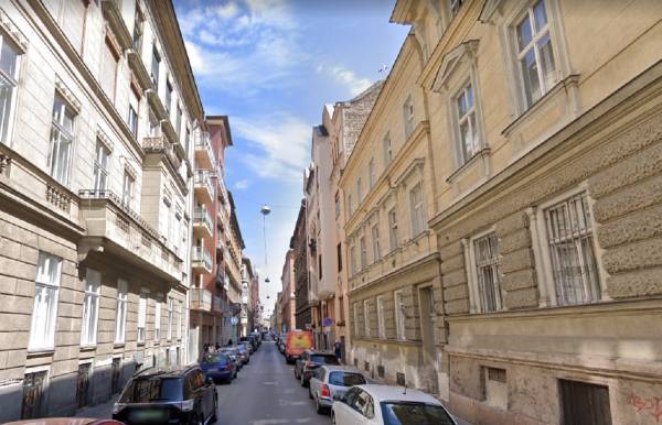 eladó téglalakás, Budapest, VI. kerület