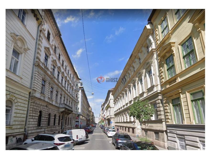 eladó téglalakás, Budapest, VI. kerület