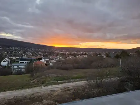 Eladó új építésű családi ház, Nagykovácsi 7+1 szoba 296 m² 359 M Ft