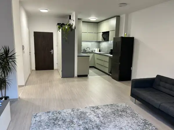 Eladó újszerű téglalakás, Biatorbágy 1+1 szoba 61 m² 87.9 M Ft